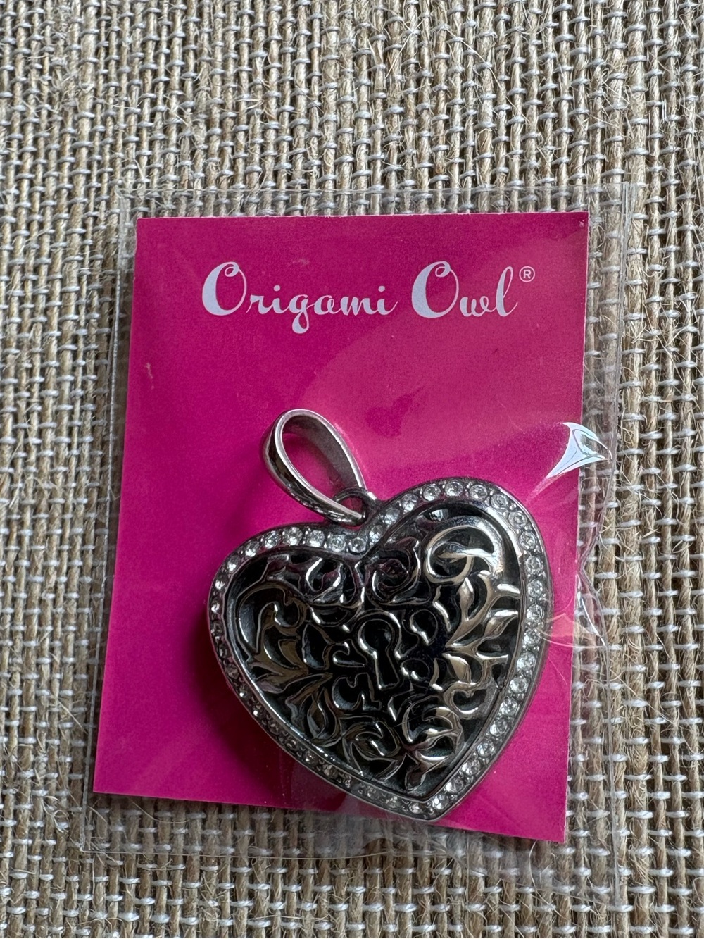 Origami Owl Silver Heart Sentiments Pendant Locket